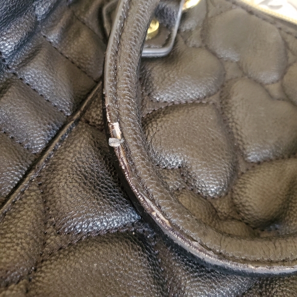 Betsey Johnson Be Mine mini satchel - Picture 6 of 7